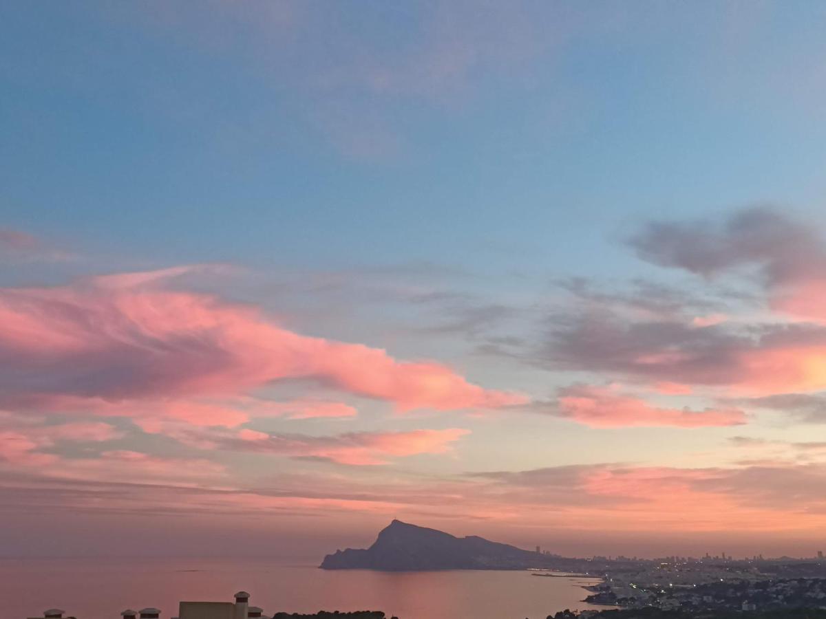 Wonderful Seaviews Only Adults Apartment Altea Bagian luar foto