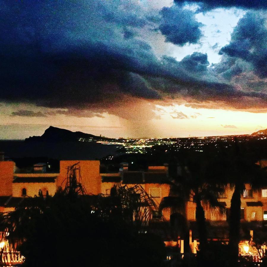 Wonderful Seaviews Only Adults Apartment Altea Bagian luar foto